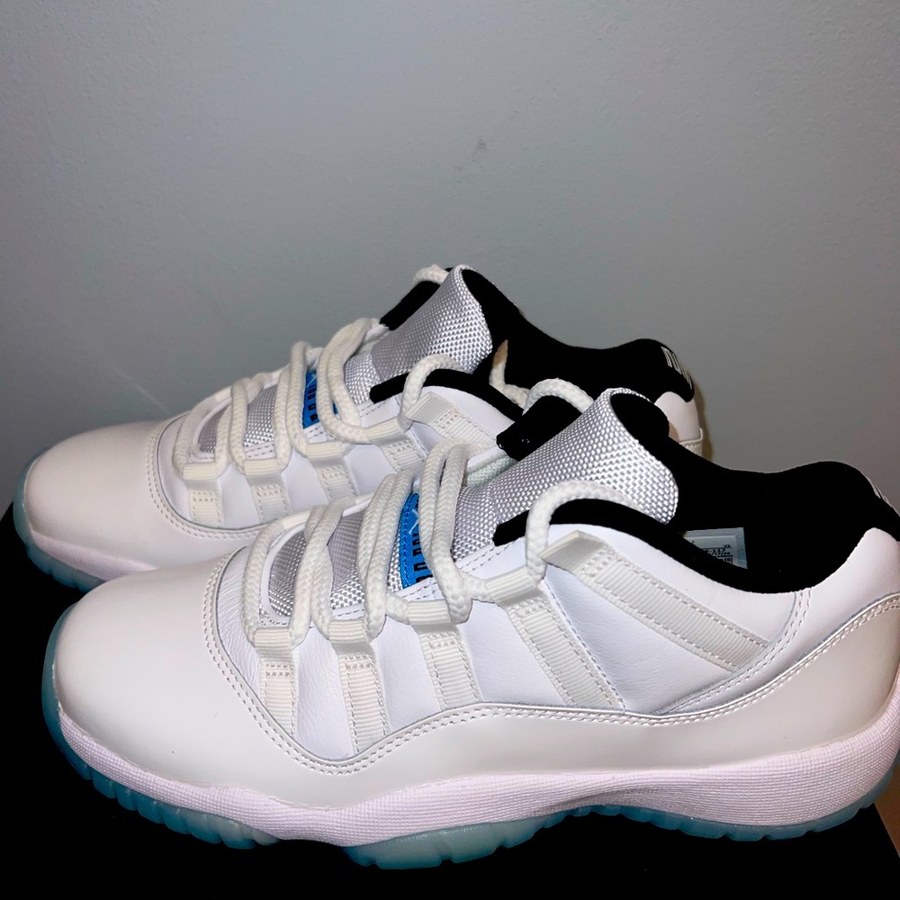 Air Jordan 11 Retro Low GS ‘Legend Blue’ (2021)